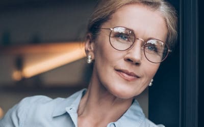 The Benefits of Glass Lenses For Your Glasses